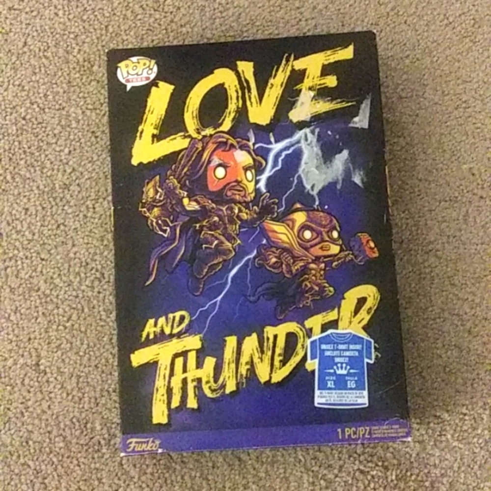 Funko Pop! Marvel Studios Collector Thor Love & Thunder Gray T Shirt